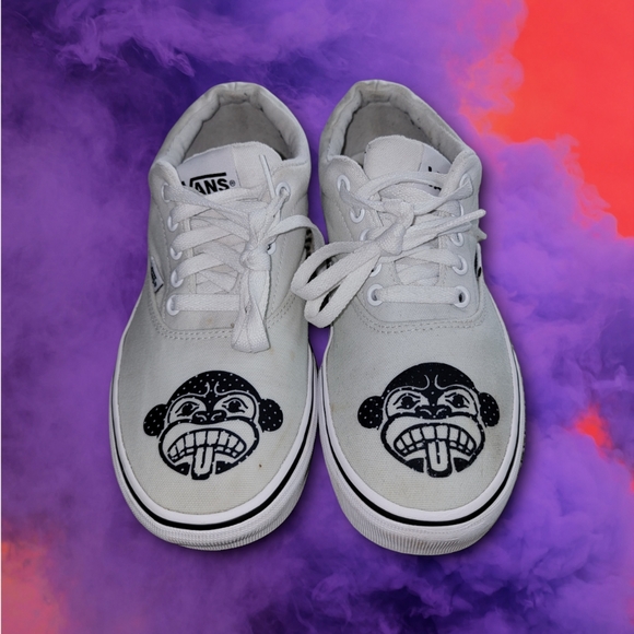 SKATE AUTHENTIC Vans Custom With Massive Monkees Gavitron Styling - Picture 1 of 5